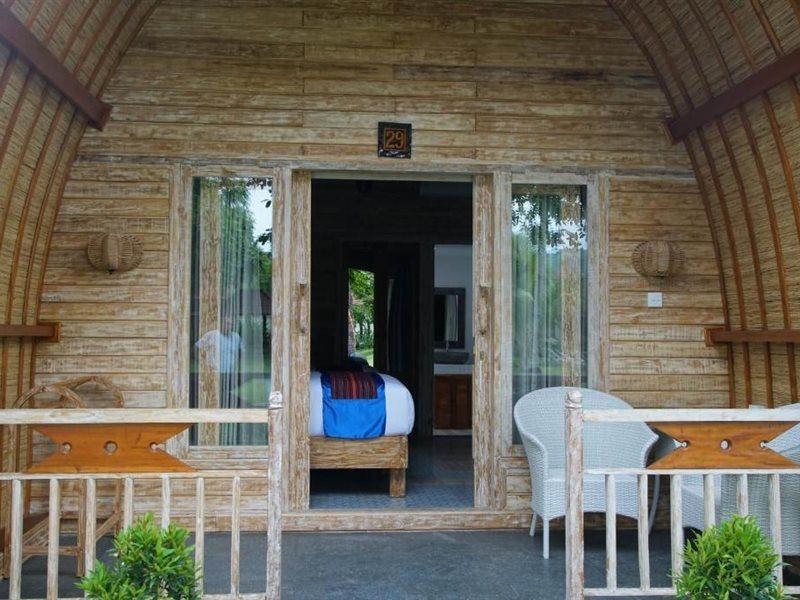 Puri Rinjani Bungalows & Hostel Kuta  Esterno foto