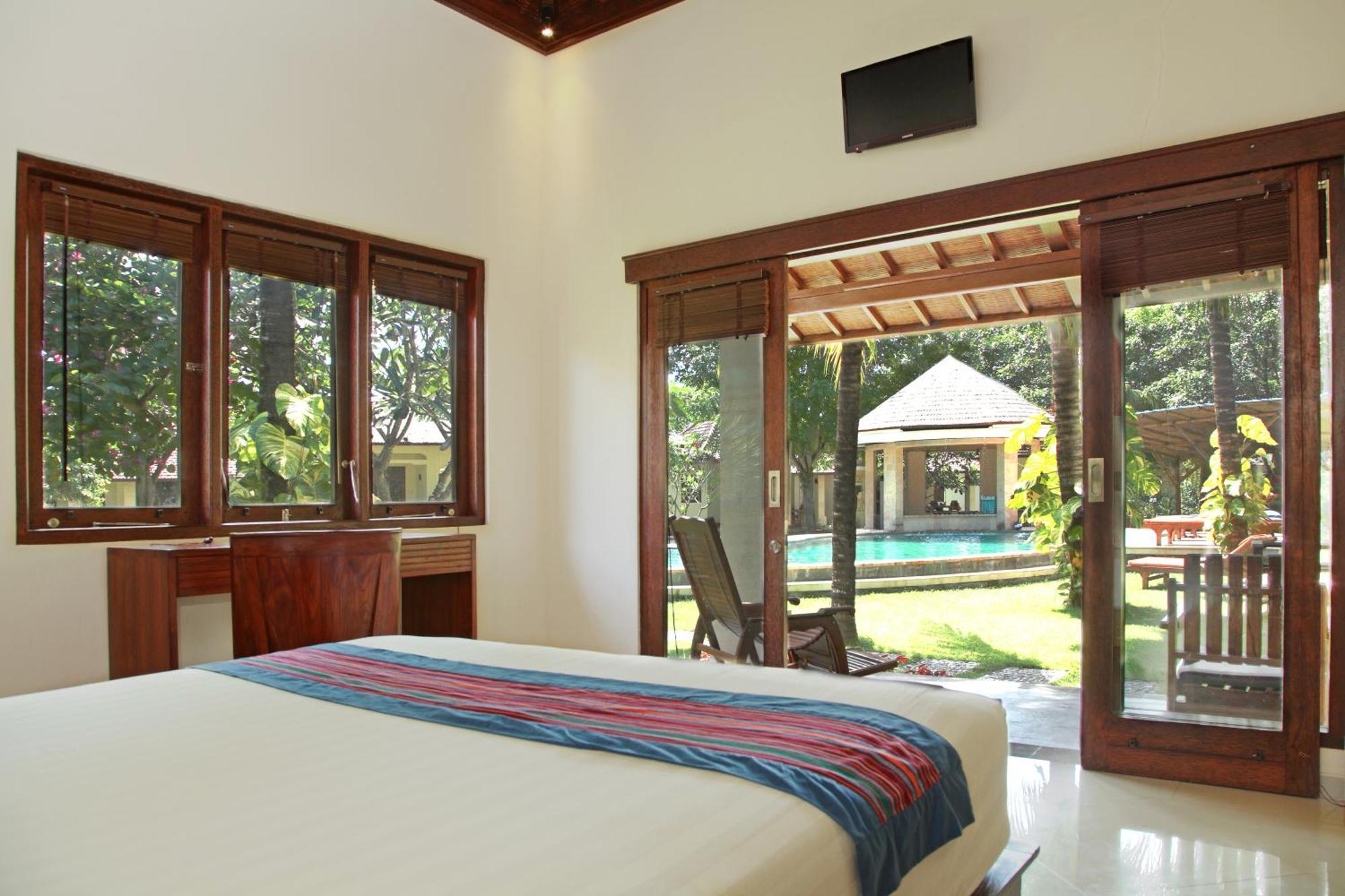 Puri Rinjani Bungalows & Hostel Kuta  Esterno foto