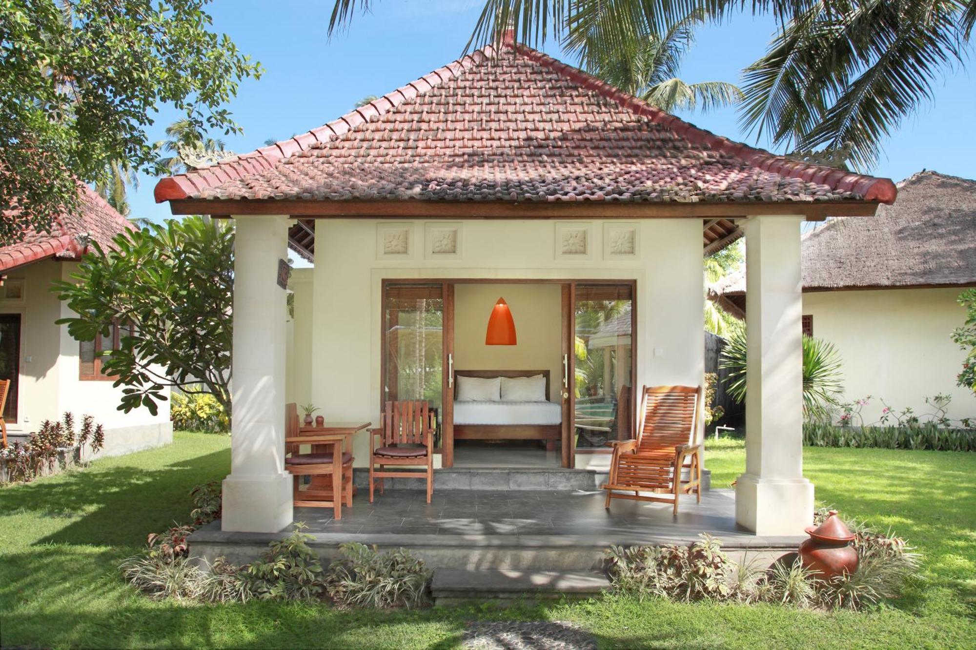 Puri Rinjani Bungalows & Hostel Kuta  Esterno foto