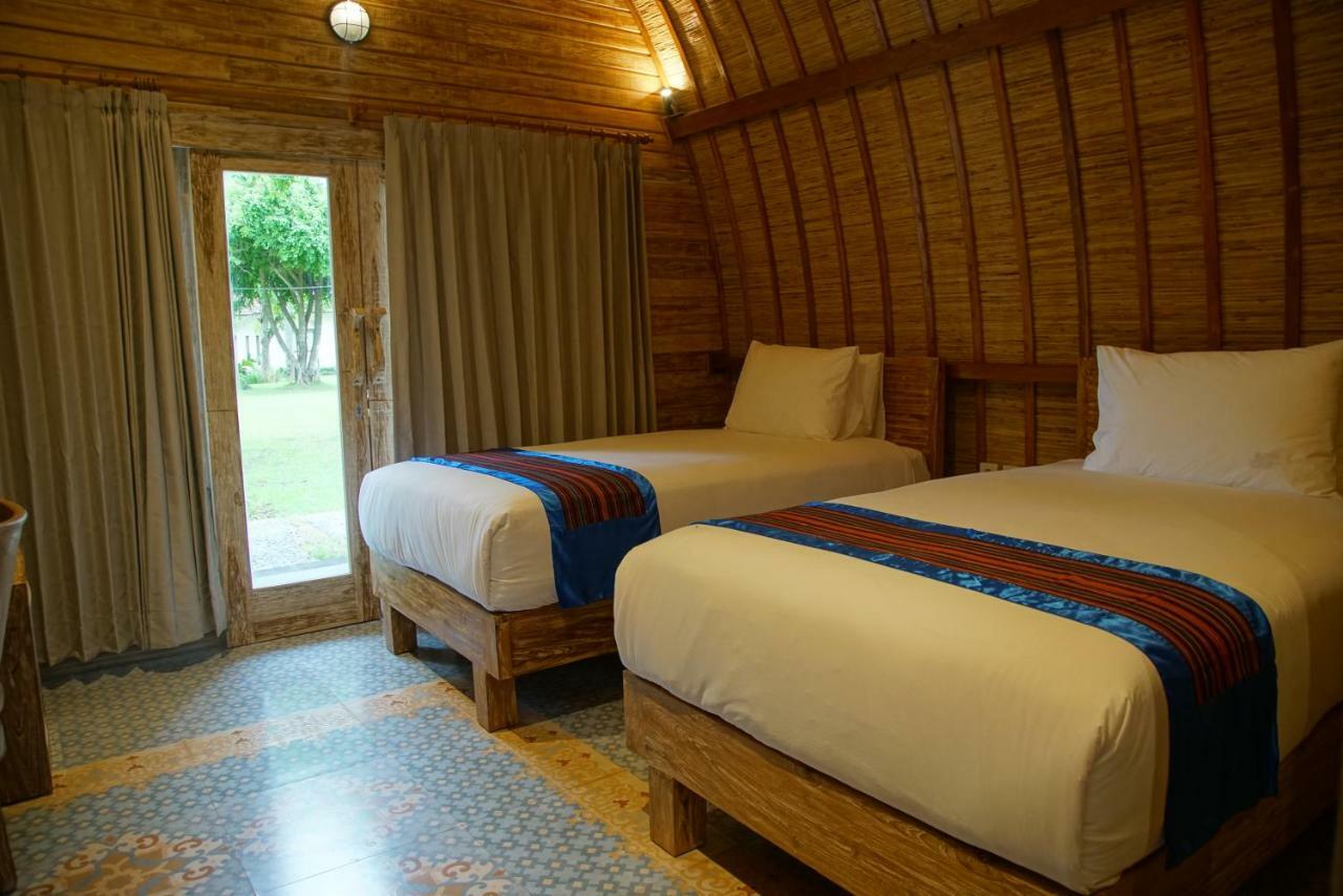 Puri Rinjani Bungalows & Hostel Kuta  Esterno foto